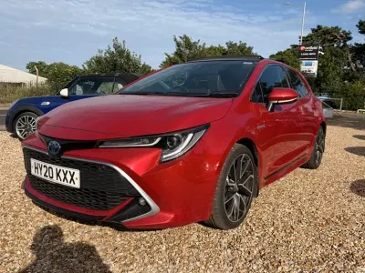 Used Toyota Corolla 184 HP (135 kW) 2020 Red Hatchback
