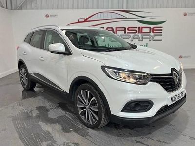 White Used 2019 Renault Kadjar Iconic SUV | £10,599 (Fair price)