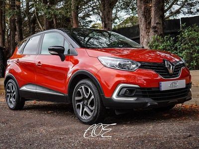 Red/black Used 2019 Renault Captur Iconic SUV | £7,890 (Fair price)