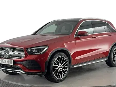 Used Mercedes GLC300 AMG Line Premium Plus 258 HP (189 kW) 2019 Red SUV