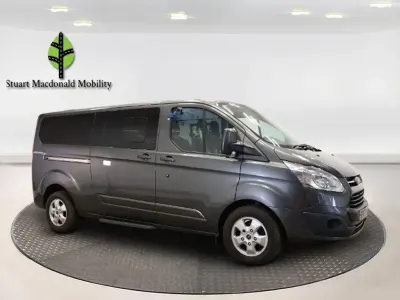Used Ford Tourneo 2018 Blue MPV