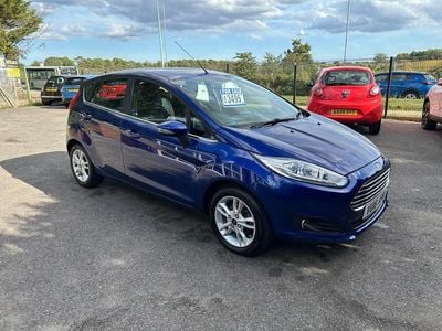 Blue Used 2016 Ford Fiesta Zetec Hatchback | £3,495 (Fair price)