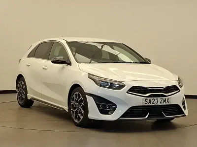 Used Kia Ceed GT-Line 158 HP (116 kW) 2023 White Hatchback