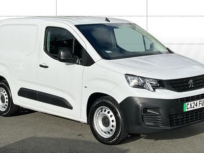 Used Peugeot E-Partner Premium 100 kW (136 HP) 2024 MPV