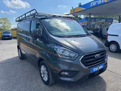 Begagnad Ford Transit Custom Limited 130 HK (95 kW) 2020 Grå Van
