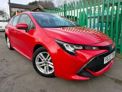Usado Toyota Corolla 2022 Vermelho Carrinha