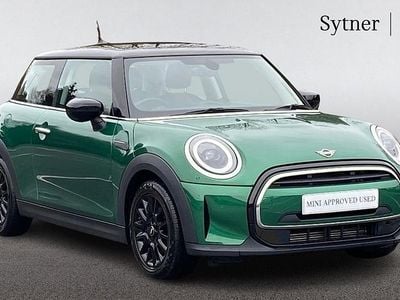 Used Mini Cooper Classic 134 HP (98 kW) 2022 Green Hatchback