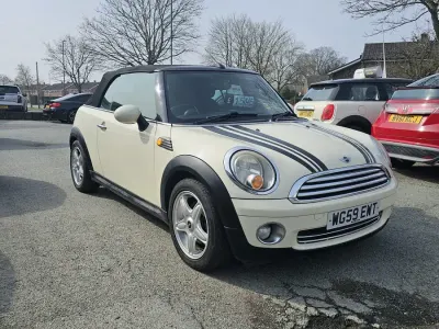 Begagnad Mini Cooper Cabriolet