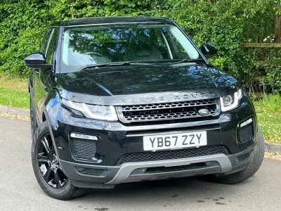 Used Land Rover Range Rover evoque SE 150 HP (110 kW) 2018 Black Estate