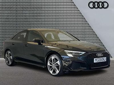 Begagnad Audi A3 Comfort 150 HK (110 kW) 2023 Svart Sedan