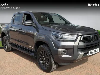Używany Toyota HiLux 204 KM (150 kW) 2023 Pickup