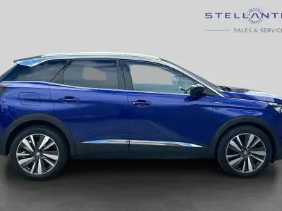 Second-hand Peugeot 3008 Premium 129 CP (94 kW) 2019 Albastru SUV