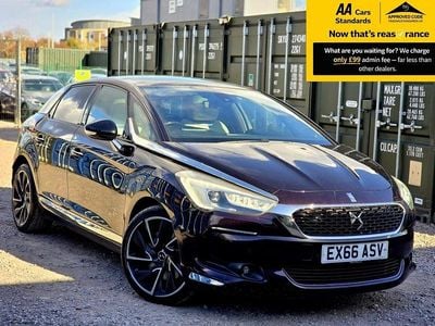 Used DS Automobiles DS5 Prestige 180 HP (132 kW) 2016 Mauve/purple Hatchback