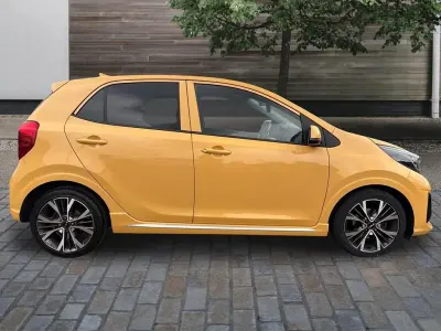 Used Kia Picanto GT-Line 66 HP (48 kW) 2023 Yellow Hatchback