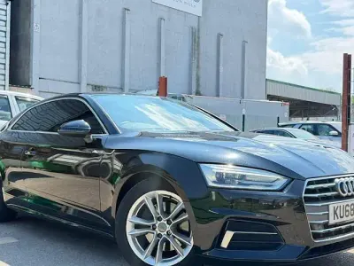 Usado Audi A5 Sport 150 HP (110 kW) 2018 Coupé
