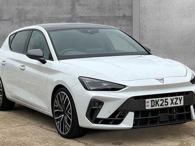 Glacial white Used 2025 Cupra Leon VZ2 Hatchback | £30,990 (Expensive)