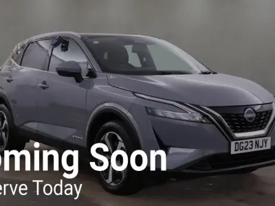 Usado Nissan Qashqai N-Connecta 190 CV (139 kW) 2023 Gris SUV