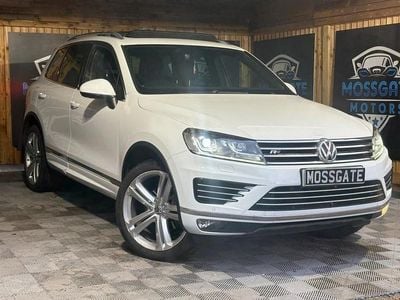 White Used 2016 VW Touareg R-line Plus SUV | £14,990 (A bit pricey)