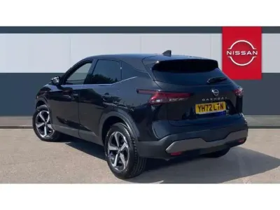 Used Nissan Qashqai N-Connecta 138 HP (101 kW) 2022 Black SUV