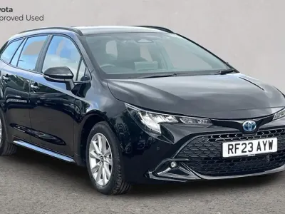 Used Toyota Corolla 140 HP (102 kW) 2023 Black Estate
