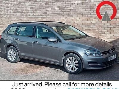 Begagnad VW Golf VII SE 110 HK (80 kW) 2015 Grå Kombi