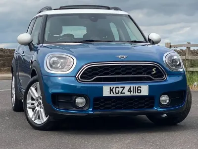Used Mini Cooper S 2018 Island blue Hatchback