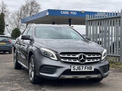 Mercedes GLA220