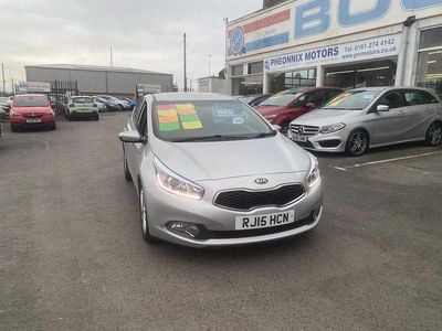 Used Kia Ceed 2015 Silver Hatchback