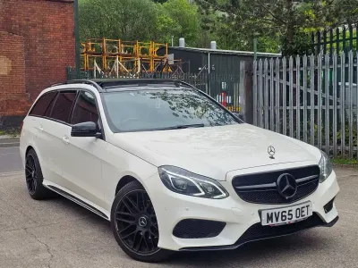 Używany Mercedes E250 Premium 2015 Biały Kombi