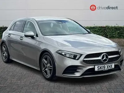 Begagnad Mercedes A200 AMG line 163 HK (119 kW) 2019 Silver Halvkombi
