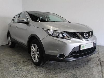 Used Nissan Qashqai Acenta 110 HP (80 kW) 2015 Silver SUV