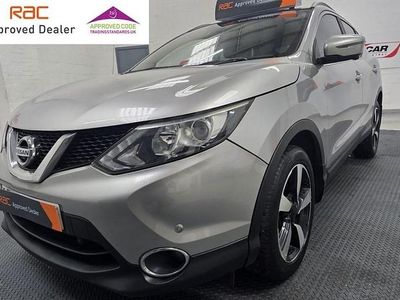 Used Nissan Qashqai N-Connecta 115 HP (84 kW) 2017 Silver SUV