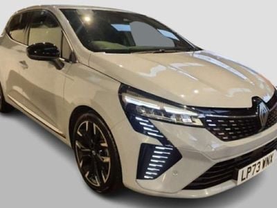 Used 2025 Renault Clio V Techno Hatchback | £15,500 (Good price)