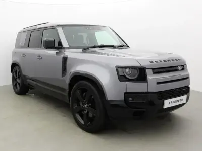 Used Land Rover Defender HSE Dynamic 300 HP (220 kW) 2024 SUV