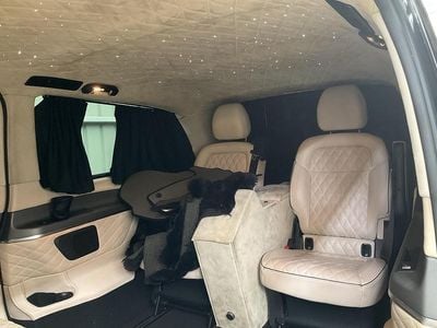 Mercedes V250