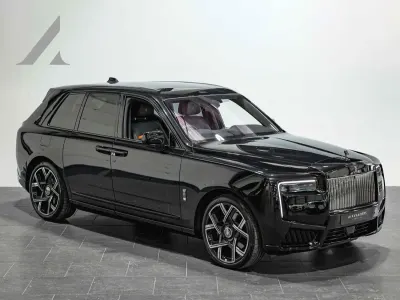 New Rolls Royce Cullinan 563 HP (414 kW) 2026 Black SUV