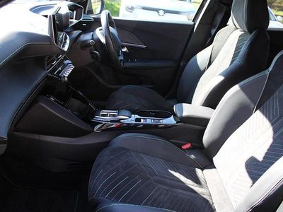 Used Peugeot e-2008 113 kW (154 HP) 2023 Grey SUV