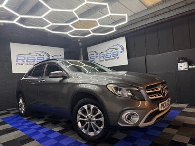 Mercedes GLA200