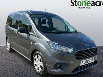 Used Ford Tourneo Zetec 101 HP (74 kW) 2019 Estate