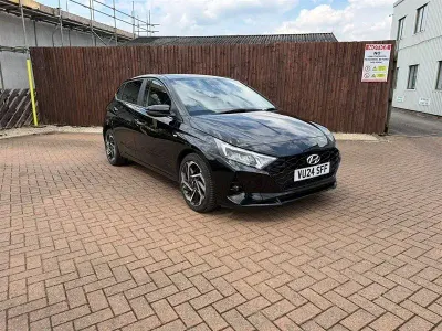 Używany Hyundai i20 Premium 2024 Czarny Hatchback