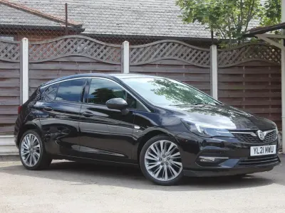 Used Vauxhall Astra Edition 2021 Black Hatchback