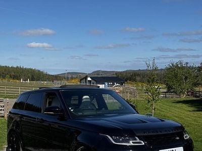 Usado Land Rover Range Rover Sport SVR 575 HP (422 kW) 2020 Preto SUV