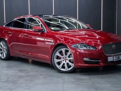 Jaguar XJ