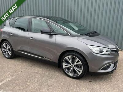 Grey/black Used 2017 Renault Scénic IV Dynamique MPV | £7,990 (Fair price)