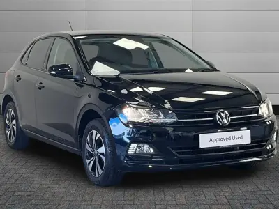 Begagnad VW Polo Match 95 HK (69 kW) 2021 Svart Halvkombi