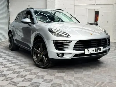 Used Porsche Macan 258 HP (189 kW) 2015 Silver SUV
