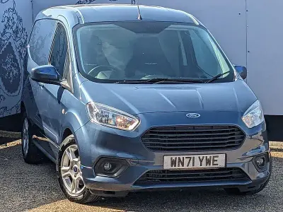 Used Ford Courier Limited 2021 Chrome blue (metallic paint) MPV