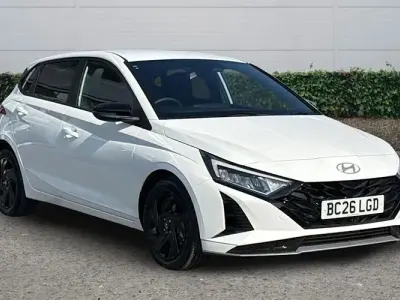 New Hyundai i20 Blackline 90 HP (66 kW) 2026 Pearl  dragon red Hatchback