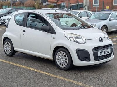 Used Citroën C1 68 HP (50 kW) 2013 White Hatchback