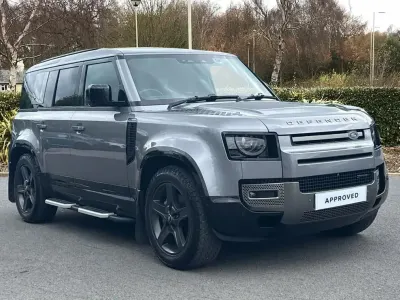 Used Land Rover Defender SE Dynamic 296 HP (217 kW) 2021 Grey SUV
